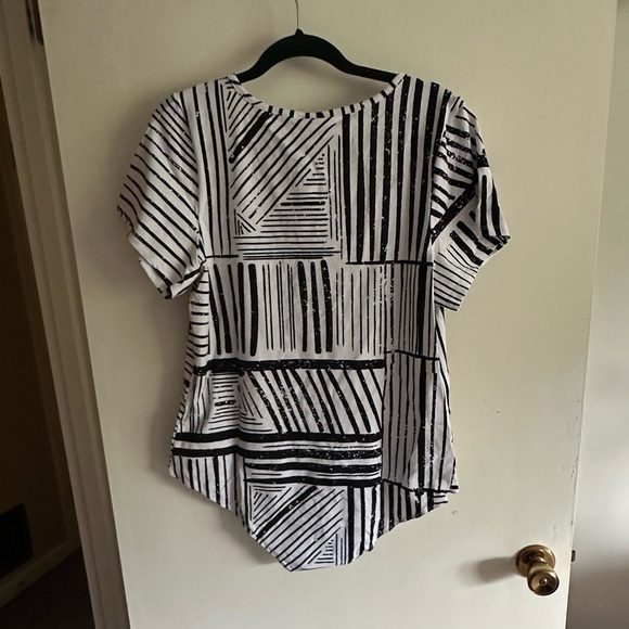 Lularoe 2x print body suit Faith - Picture 3 of 3